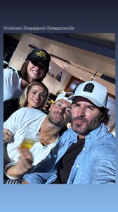 [2024.08.18] msgigiparis_455824758_18450250681005864_5208491439036491899_n.jpg