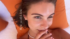 [2024.08.23] carmellarose_DB482A9FADDD0B37DB80DEAFCD9562AD_video_dashinit.jpg