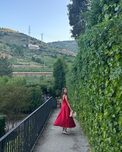 [2024.08.24] sarasampaio_456662092_18459177838058288_8789623800699306968_n.jpg