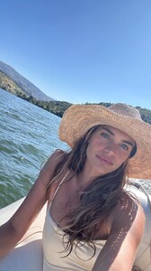 [2024.08.24] sarasampaio_s456821063_18459178849058288_469925493964267816_n.jpg