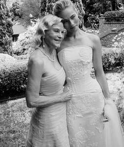 [2024.08.26] carolineannkelley_456578455_526026926757446_2479316210551600208_n.jpg