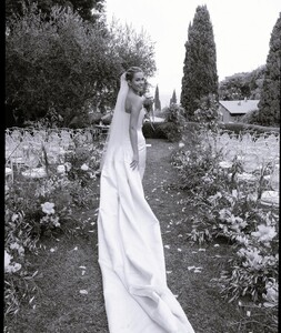 [2024.08.26] carolineannkelley_457131583_360978497069213_1561597877122721974_n.jpg