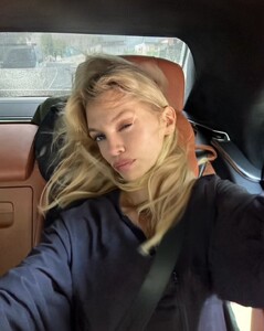 [2024.08.26] stellamaxwell_457257005_1235928574257147_5153612500675263224_n.jpg