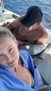 [2024.08.28] barrefaeli_457277830_18457659976041153_6991143208525644527_n.jpg