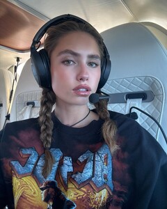 [2024.08.29] idazeile_457394373_18452574709044174_6668360127512593185_n.jpg