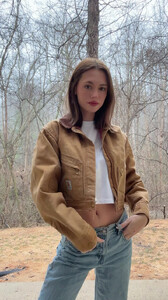 Alexis Bumgarner - TikTok 60.jpg