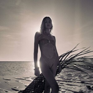 Candice_Swanepoel_in_Bikini_08-16-2024__1_.jpg