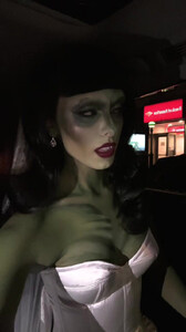 Carmella Rose - TikTok 54.jpg