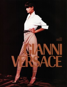 Gianni_Versace_SS1989_Linda.jpg
