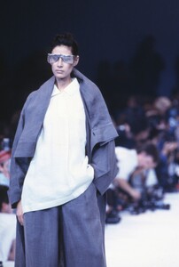 Issey_Miyake_SS1989_Deborah_Klein.jpg