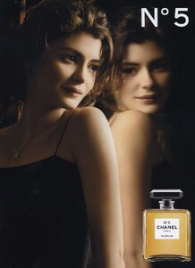 Jeunet_Chanel_No.5_Fragrance_2009_01.thumb.jpeg.b0c419d04e354ce5e3437fdee4ae8a8b.jpeg