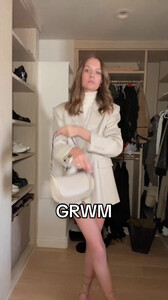 Josephine Skriver - TikTok 72.jpg