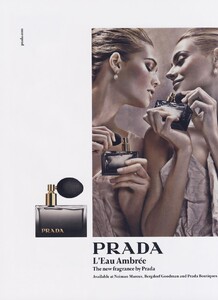 Meisel_LEau_Ambree_by_Prada_Fragrance_2009_01.thumb.jpeg.132edbc86be6b24c4ff275a98433c2a2.jpeg