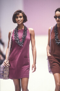 Missoni1991WomenRTW97.thumb.jpg.41a23bc0084f849ab4cd1d4fde0c4d6d.jpg