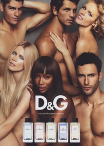 Testino_Dolce__Gabbana_DG_Fragrance_2009_01.thumb.jpeg.f9a815660cc7c173123d319c0c9d0a6f.jpeg