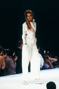 Thierry_Mugler_SS1989_Daniela_01.thumb.jpg.e68dec09a9f6d9ac57a842b271461784.jpg