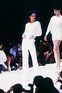 Thierry_Mugler_SS1989_Lynne_04.jpg