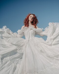 Uncoditional love  What If we are living inside our own piece of glass called home. Tried to show what we bring with us each time we go somewhere, unvisible glass where we are true selves.   Which image is you (5).jpg