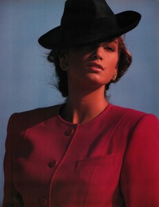 Windsmoor_SS1989_Cindy_Crawford_04.thumb.jpg.3b8421fde6de5b07beb3681cd1f7f9f4.jpg