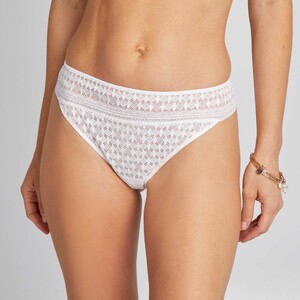 culotte-en-dentelle-transparente-blanc-bpz57_1_zc4.jpg