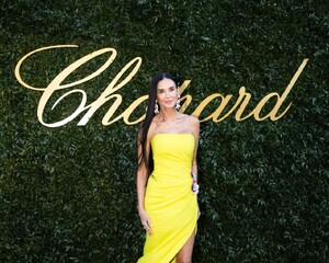 demi-moore-chopard-s-once-upon-a-time-dinner-at-in-cap-d-antibes-05-21-2024-2.jpg