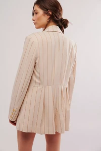 descarga - 2024-08-05T212327.108.webp