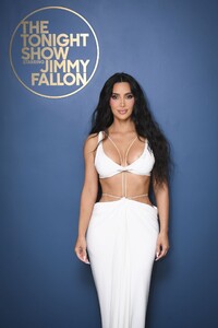 kim-kardashian-the-tonight-show-starring-jimmy-fallon-08-14-2024-0.jpg