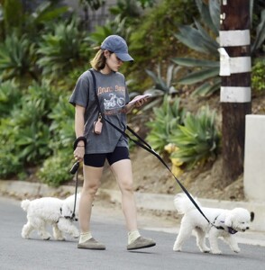 lucy-hale-out-in-los-angeles-07-11-2024-1.jpg