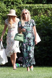 nicky-hilton-in-the-hamptons-new-york-08-06-2024-3.jpg