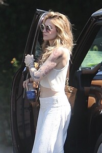 paris-jackson-out-in-beverly-hills-08-04-2024-1.jpg
