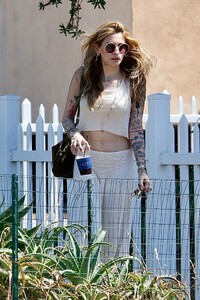 paris-jackson-out-in-beverly-hills-08-04-2024-2.jpg