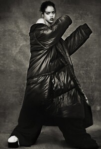 rihanna-roversi-7.jpg
