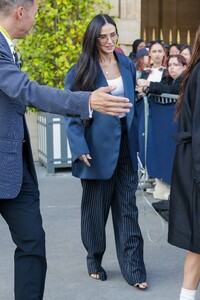 scout-willis-and-demi-moore-out-in-paris-06-21-2024-1.jpg
