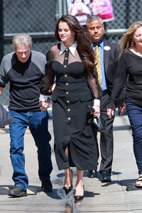 selena-gomez-stuns-in-elegant-versace-arriving-at-jimmy-kimmel-live-in-hollywood-06-26-2024-7.jpg