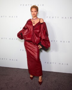 shutterstock_editorial_RihannaFenty_14533619V.jpg