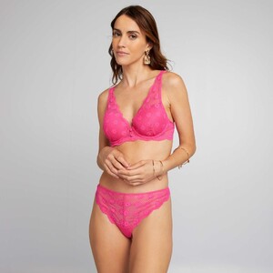tanga-dentelle-avec-bouton-fantaisie-rose-bqx78_1_zc1 (1).jpg
