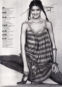 vogue_uk_july_1978_18.thumb.jpg.7d844590ea13b9489dba9ede6ac08143.jpg