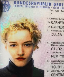 2024-07-14 19.46.48 3412294352281063791_757256774.jpg