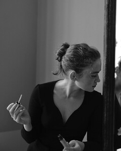 2024-09-08 05.23.32 3452447302456950605.jpg