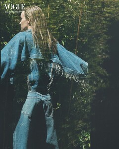 [2024.08.31] voguescandinavia_457803465_18039410903046907_572533072455025279_n.jpg