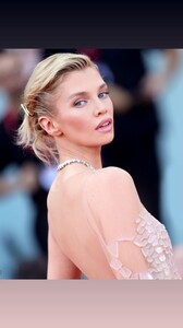 [2024.09.01] stellamaxwell_3447504679215436417.jpg