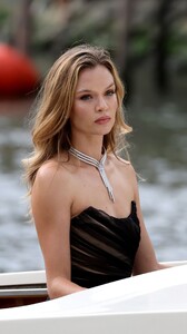 [2024.09.02] josephineskriver_s3448477106409861364.jpg