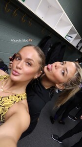 [2024.09.02] livvydunne_3448581153043153752.jpg