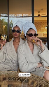 [2024.09.04] kelseymerritt_3449679680014520830.jpg