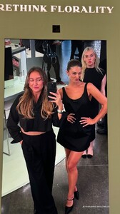 [2024.09.05] carmellarose_3450724387231829078.jpg