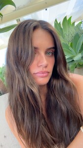 [2024.09.05] sarasampaio_3450643703663219593.jpg