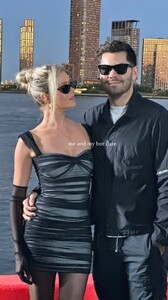 [2024.09.08] hannahg11_3452940367848802301.jpg