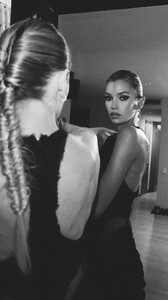 [2024.09.08] stellamaxwell_owengould_814D6BC5224AE0D8C233D39F276D1585_video_dashinit.jpg