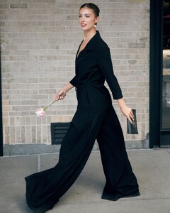 [2024.09.10] carmellarose_459311902_945757594261029_629986164858597784_n.jpg