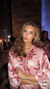 [2024.09.11] idazeile_3454927530265466420.jpg